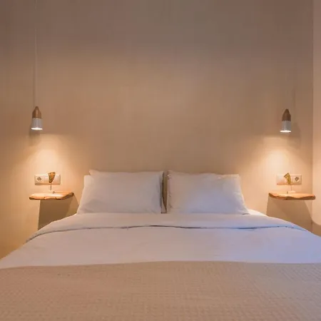 Luxury With Acropolis View Terrace And Jacuzzi In The Heart Of - Living Stone Azurite Atény